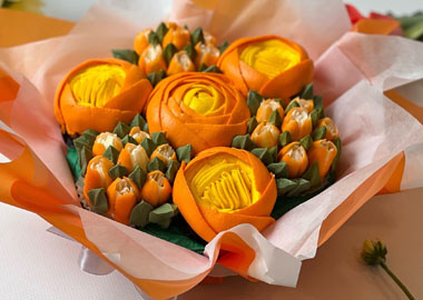 Съедобные цветы: как построить бизнес на необычных десертах